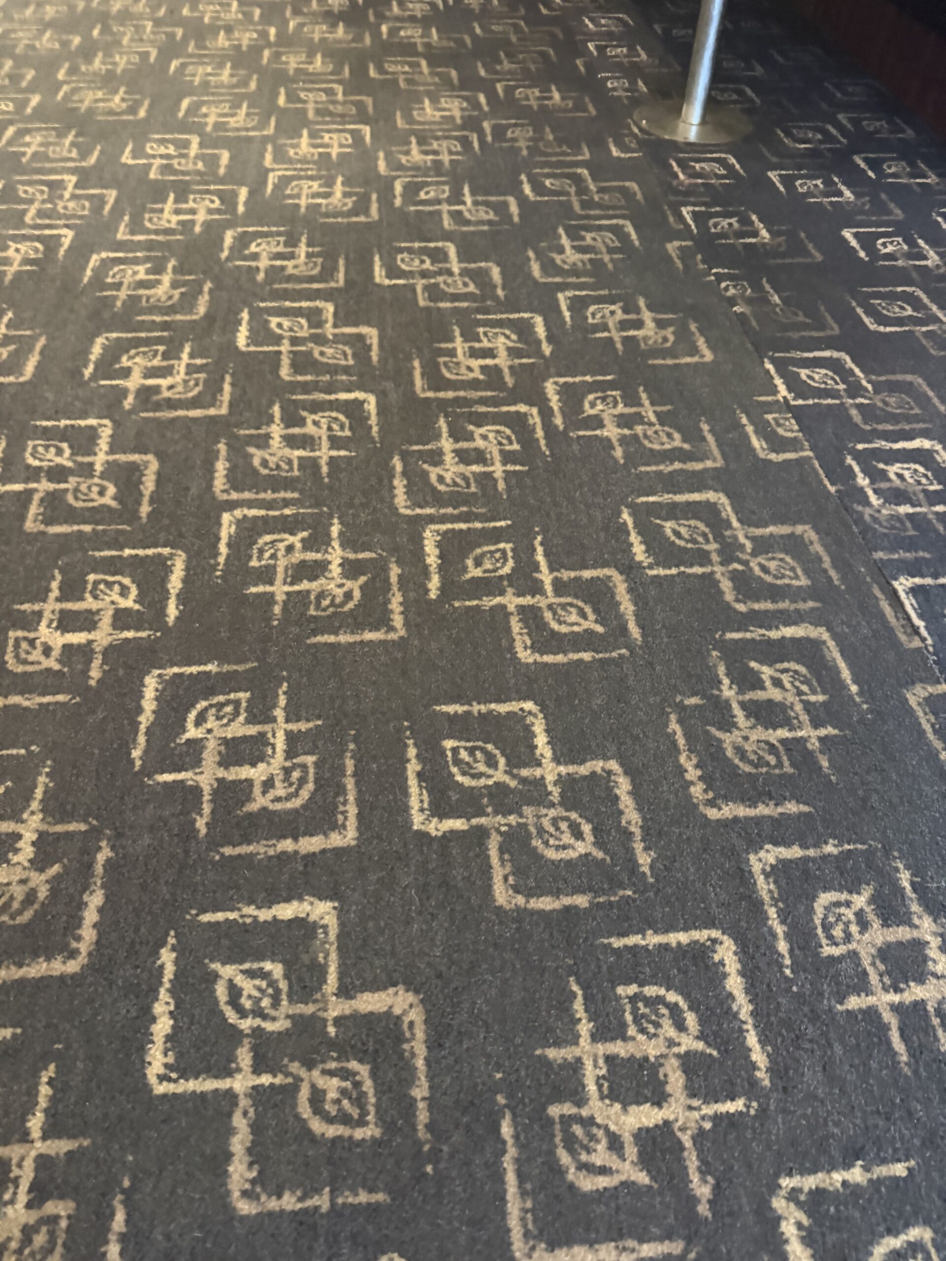 Patterned carpet after